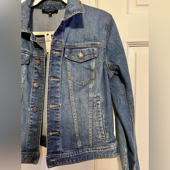 Talbots Women’s Denim Jean Jacket Size Small NWT - Picture 6 of 9